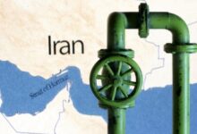 من يتحكم في هرمز؟ إيران تشدد شروط الملاحة وترامب يضغط