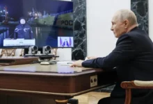 بوتين: بدء تدفق النفط في مشروع فوستوك أويل