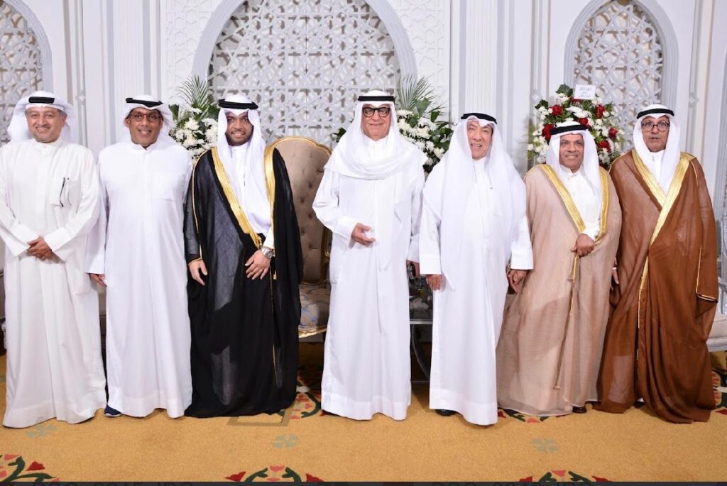 فاروق الزنكي وعلي الشمري وطارق المسعود ومشعل الهندي مهنئين