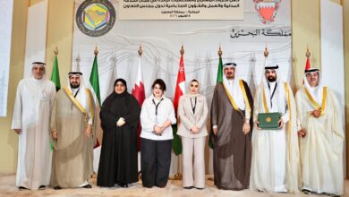 تكريم الشيخ خالد الصباح في البحرين لدعم توطين العمالة الوطنية